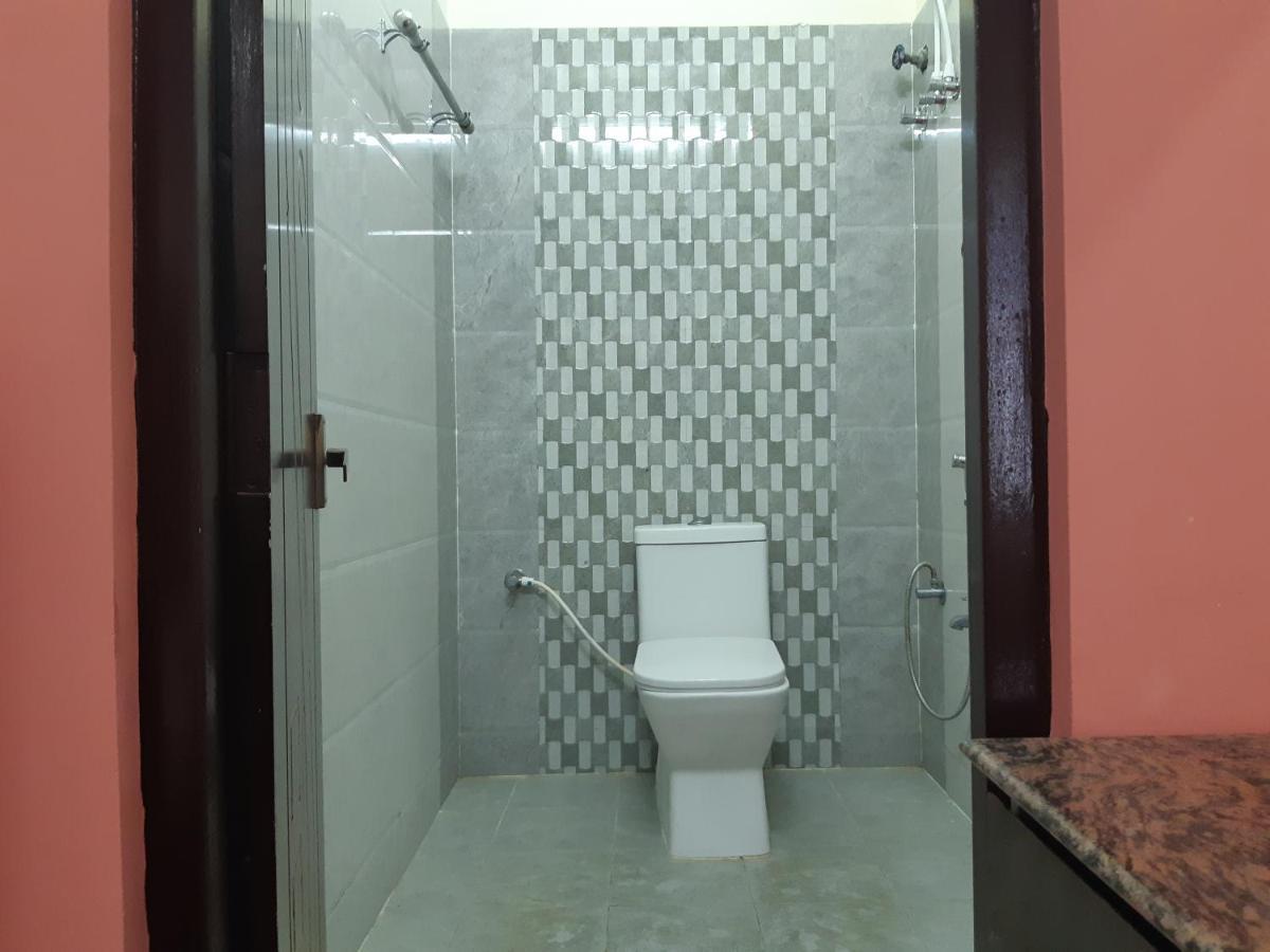 Devansh Bhanu Residency Dbr Srikalahasti Luaran gambar
