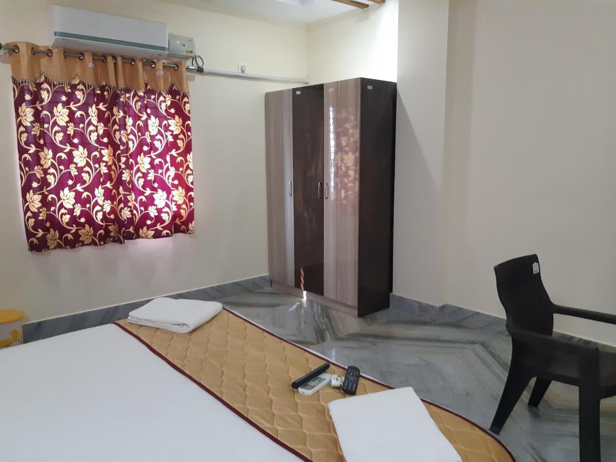 Devansh Bhanu Residency Dbr Srikalahasti Luaran gambar