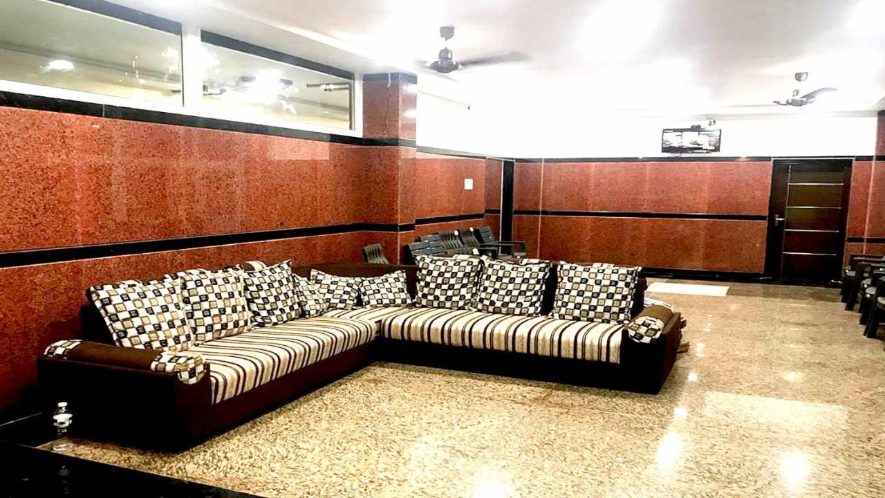 Devansh Bhanu Residency Dbr Srikalahasti Luaran gambar